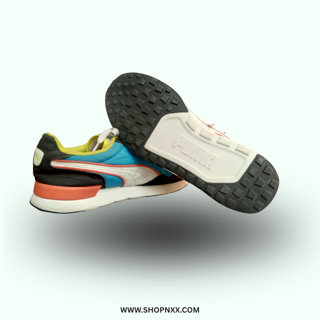 Puma Dista Runner Tech - preloved men's shoe