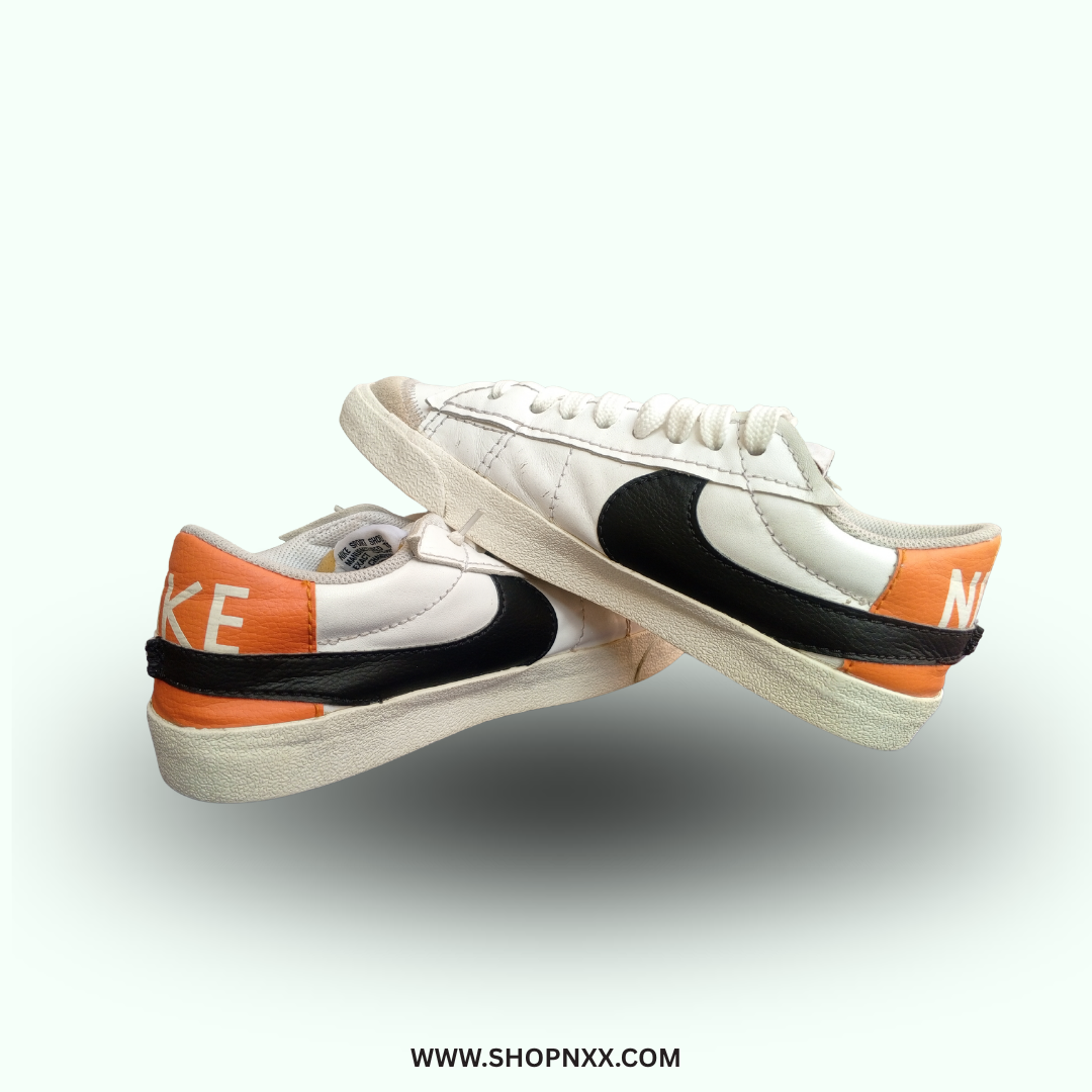 Nike Blazer low 77 jumbo orange - preloved men's shoe