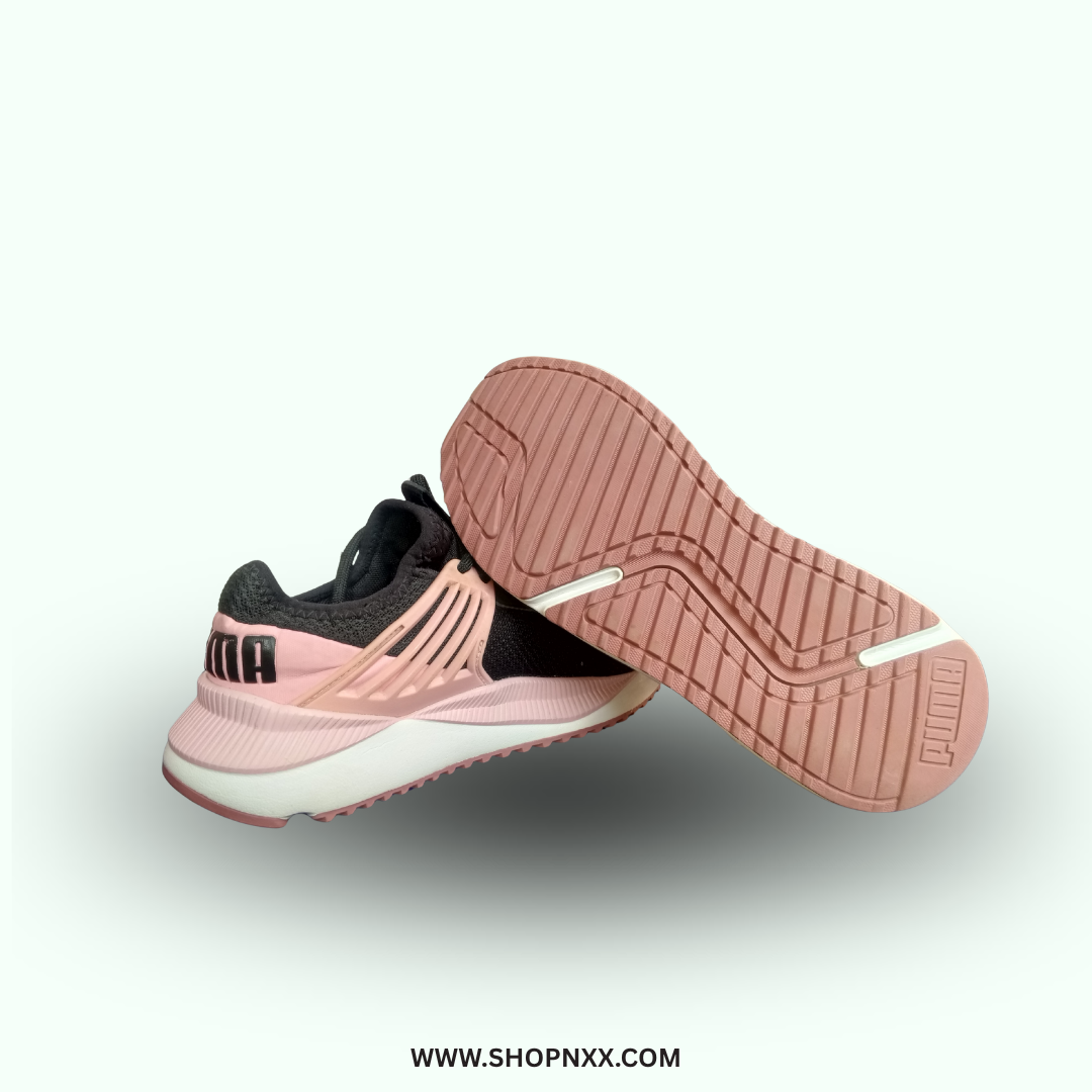 Puma Pacer Future - preloved kids shoe