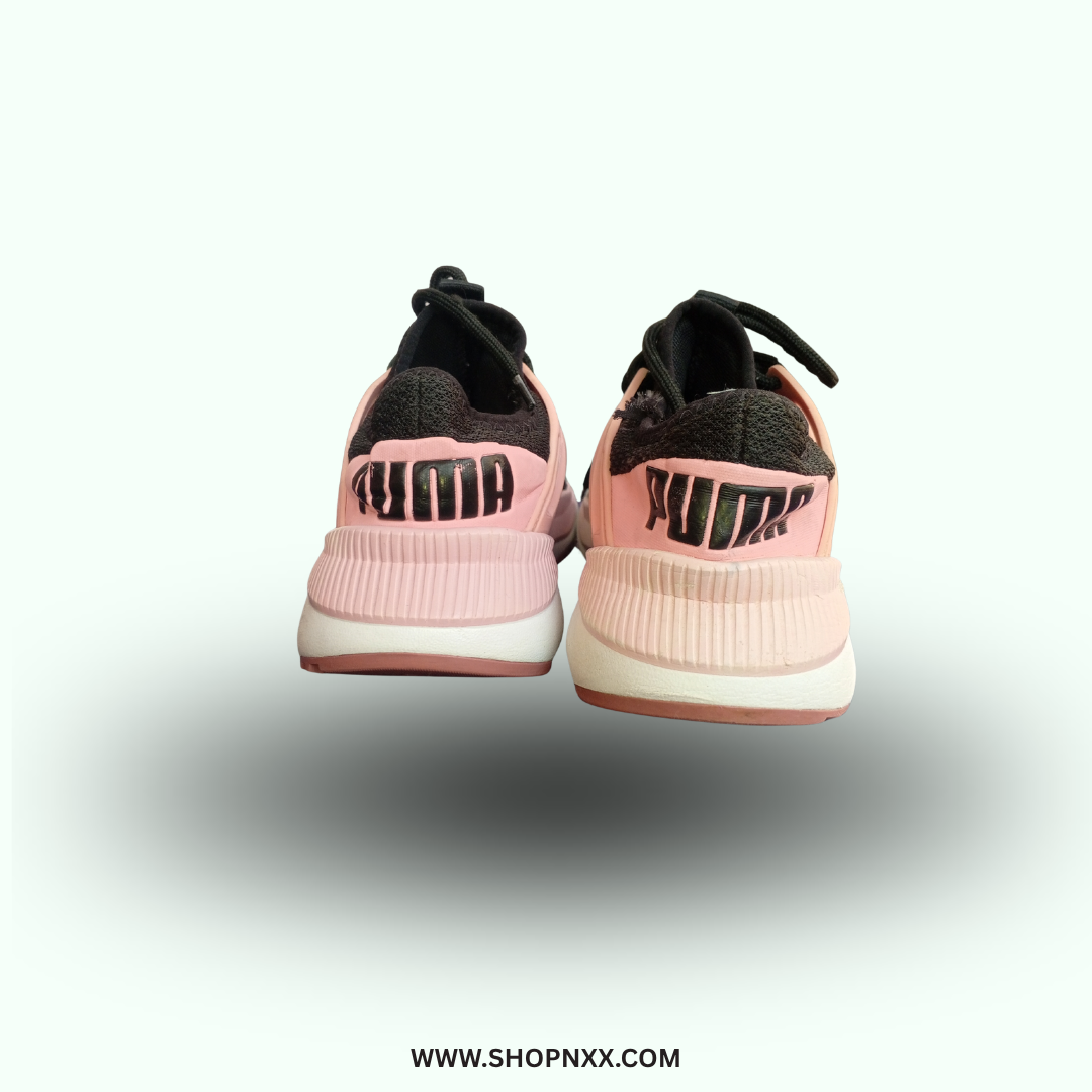 Puma Pacer Future - preloved kids shoe