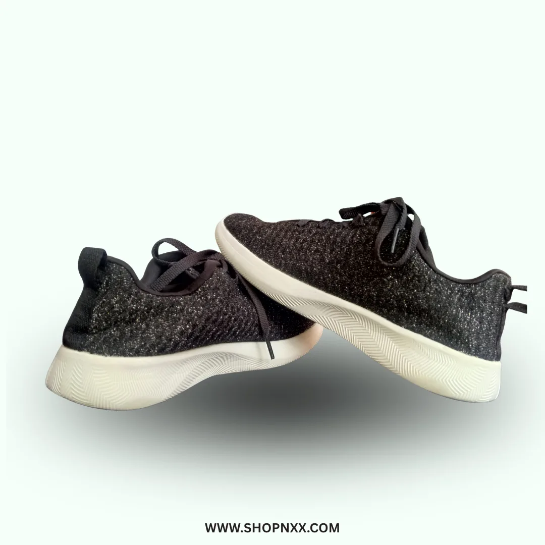 Skechers Bobs Squad 2 - Grand Jubilee - preloved women's shoe - photo 2