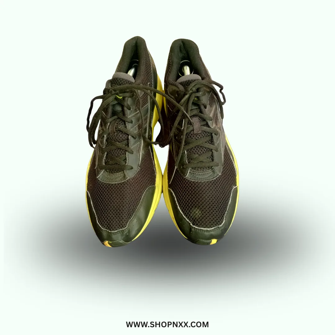 Mizuno Maximizer 16 - preloved men's shoe - photo 4