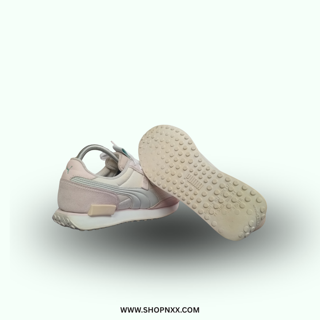 Puma future Rider Pastel Trainers - preloved women's shoe